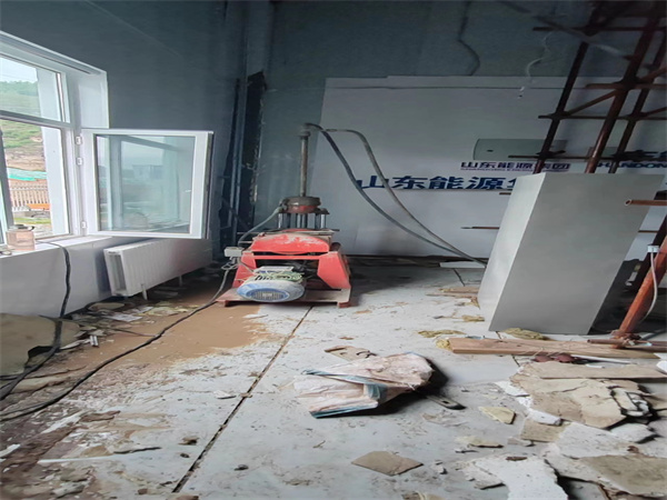 天心地基基础下沉墙体裂缝加固注浆顶升施工